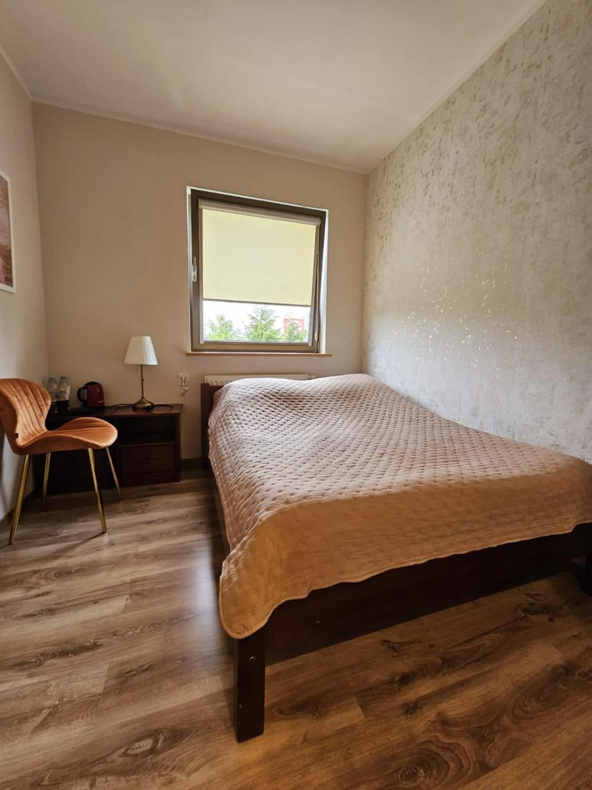 לובלין Restauracja Hotel Przystan מראה חיצוני תמונה